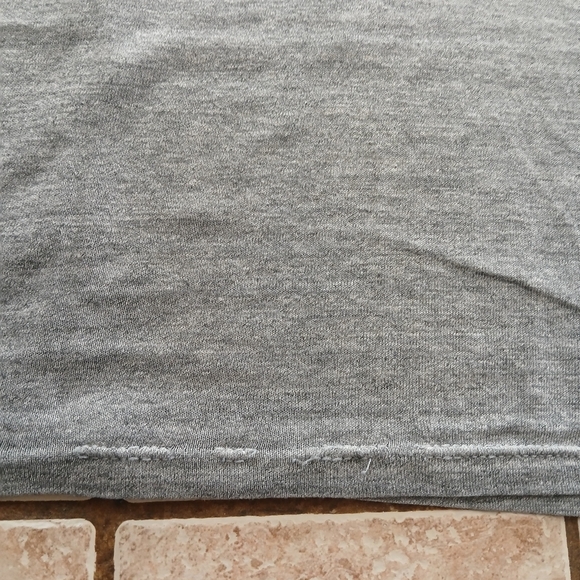 #0324 Mens Russell Athletic Gray T-Shirt w/Cut Off Sleeve s Size XL - Picture 6 of 13